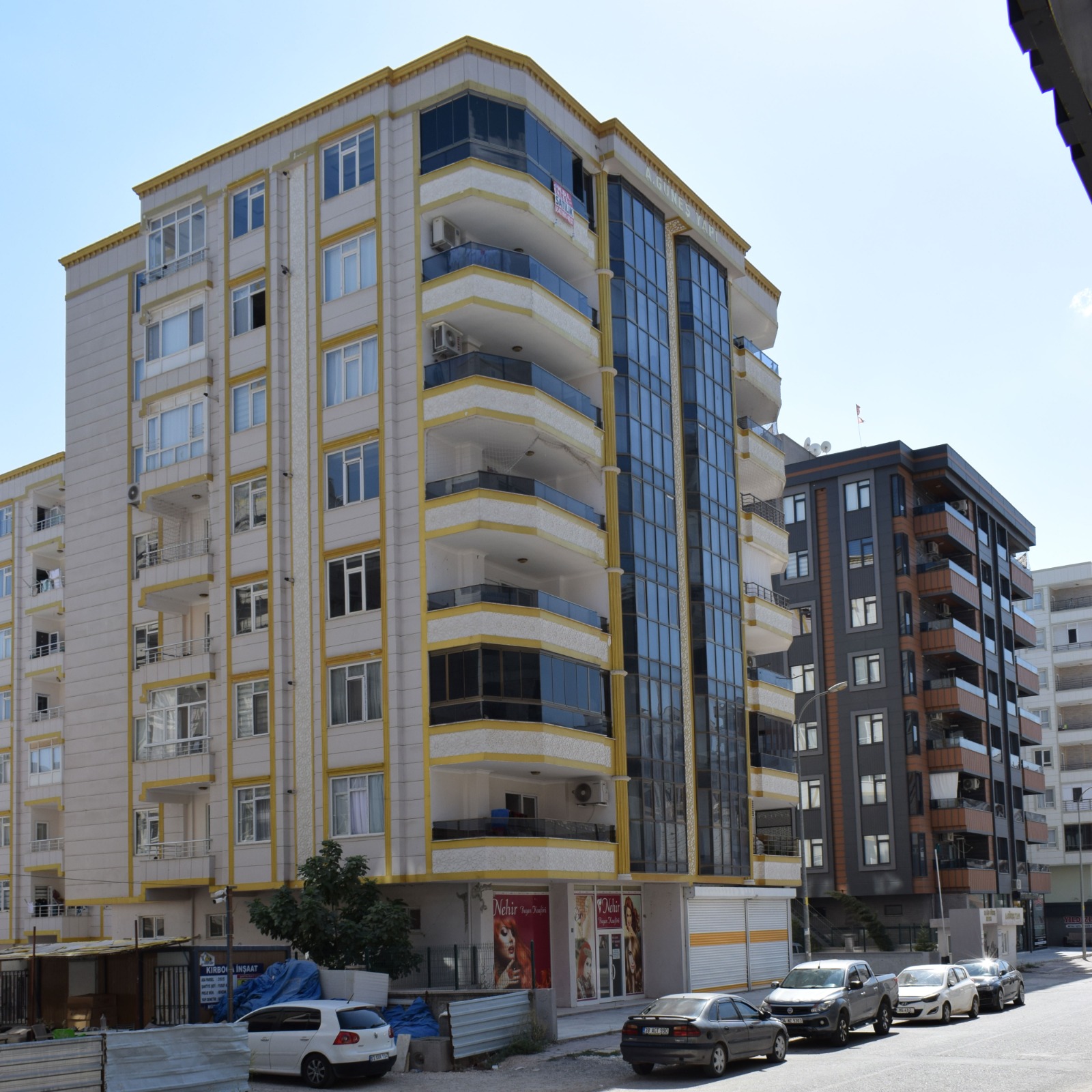 Mutlu Sitesi